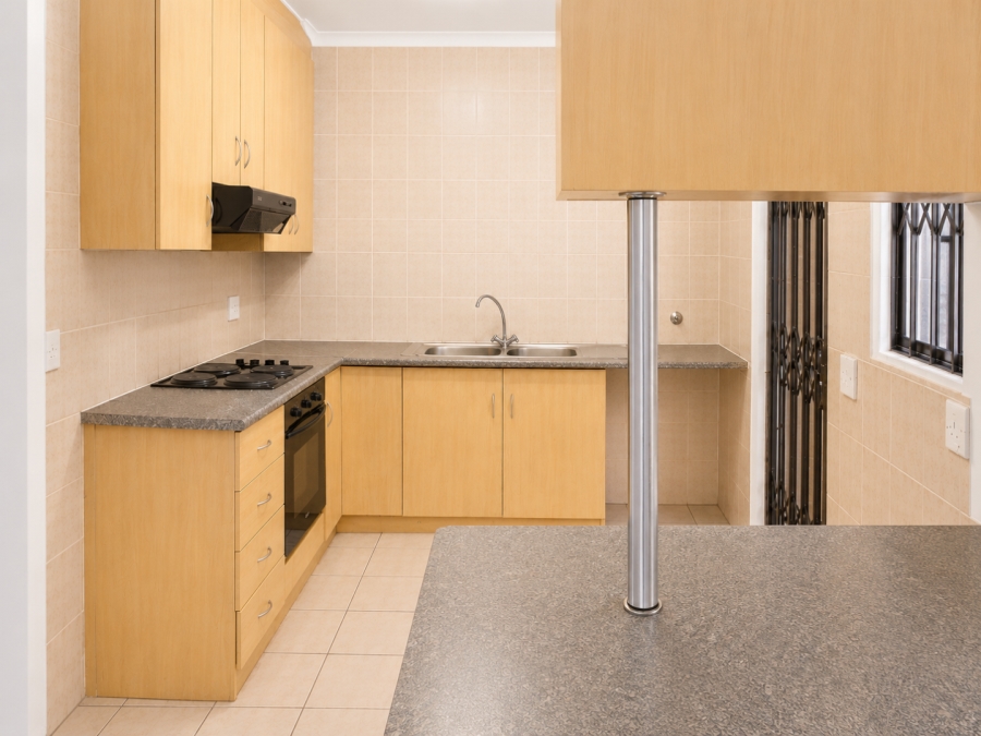 To Let 3 Bedroom Property for Rent in Royal Ascot Western Cape